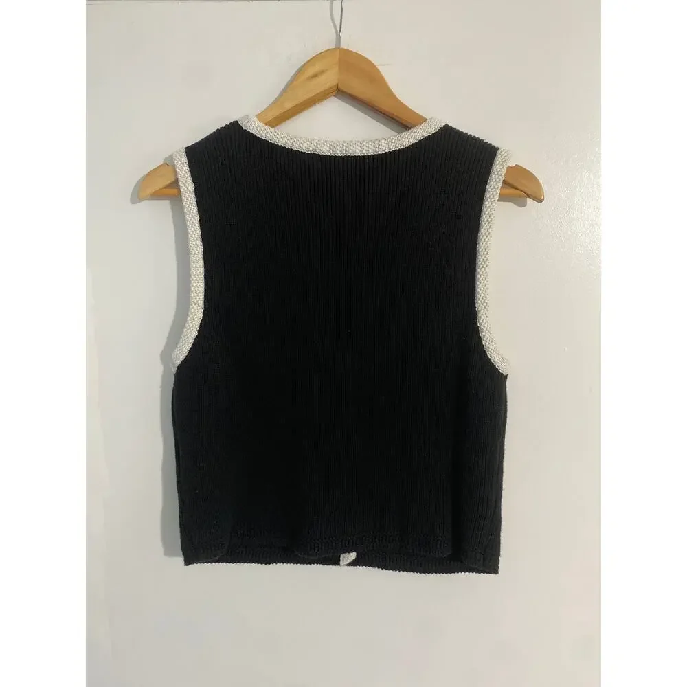 Abercrombie & Fitch Mara button up sweater vest women’s size M black white trim - Picture 4 of 5